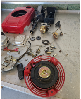 Lot de pièces moteur honda occasion gxv120